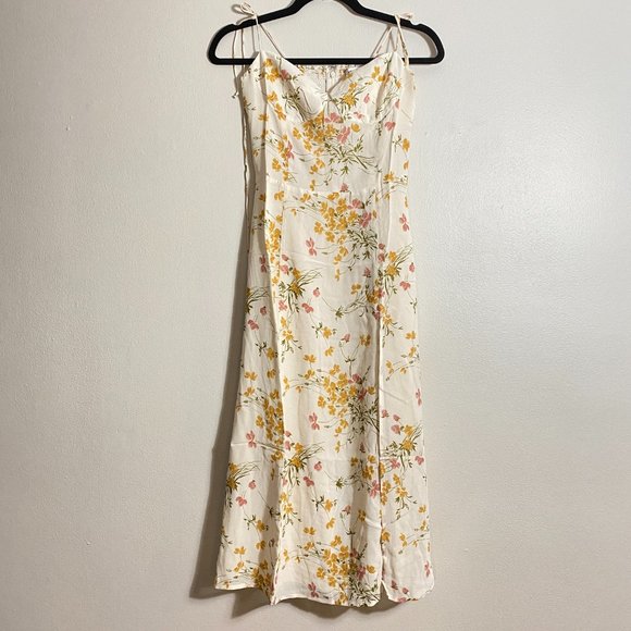 Reformation Juliette - Aries - Picture 9 of 14